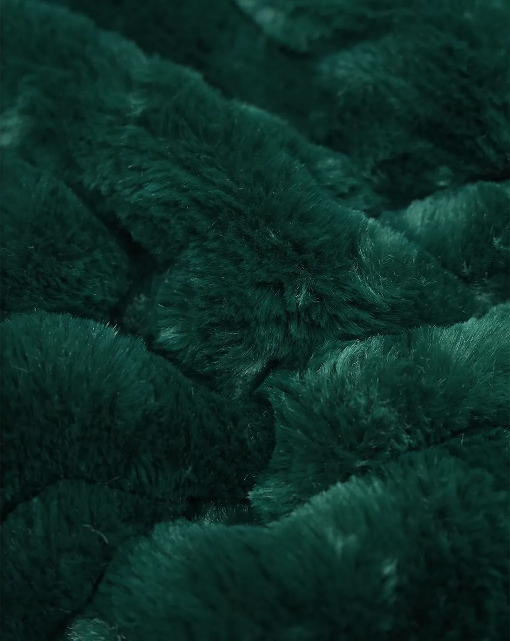 BOTTLE GREEN ARTIFICIAL FUR FABRIC