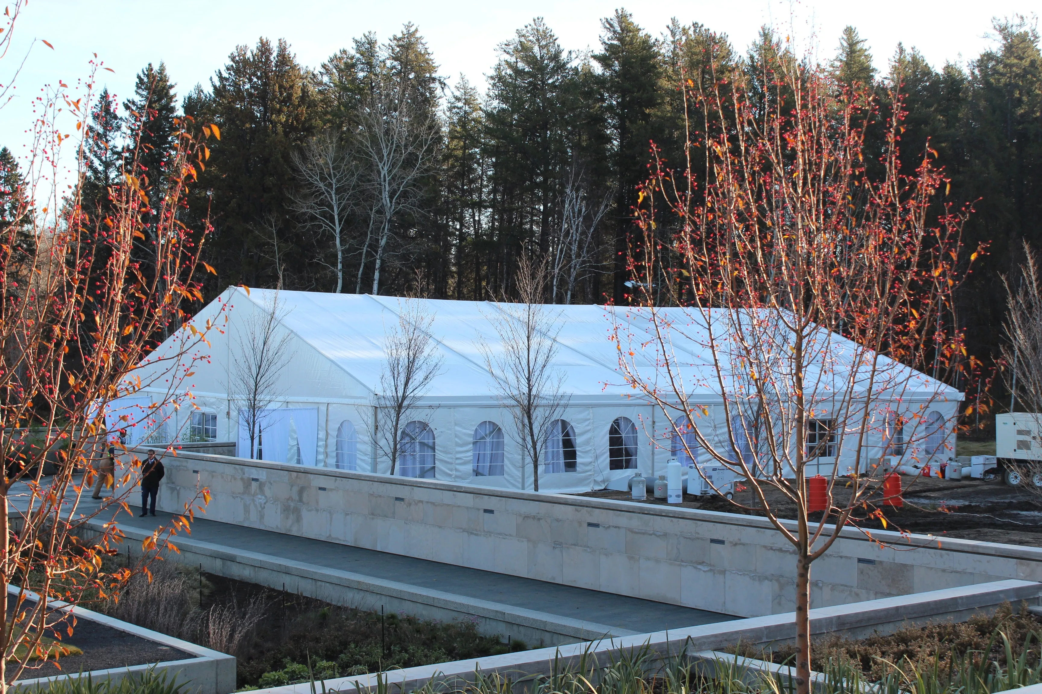 Clearspan Tent, 18M X 25M French Window