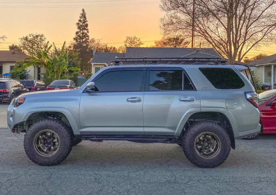 GOBI - Stealth Rack - Multi-Light Setup - 2010  4Runner