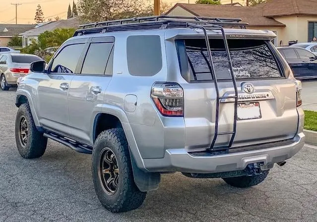 GOBI - Stealth Rack - Multi-Light Setup - 2010  4Runner